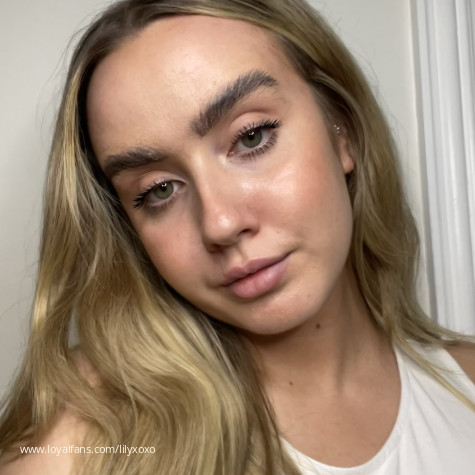 Lilyxoxo avatar