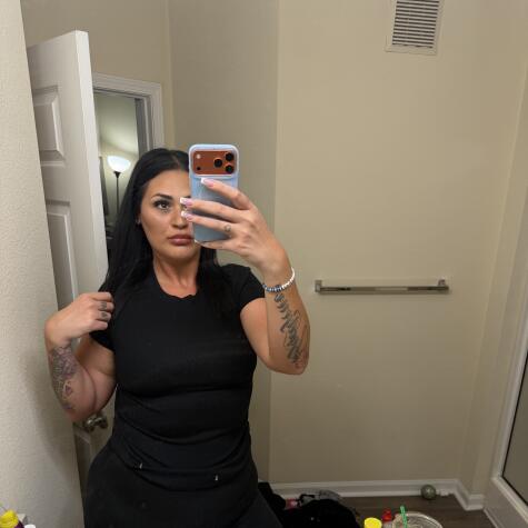 Chrissy93 avatar