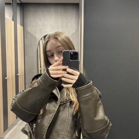 Lola1k avatar