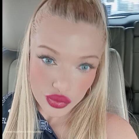 Spacegirl avatar