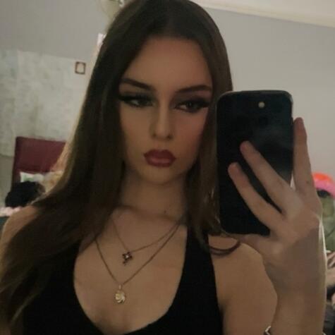 rubie rose avatar