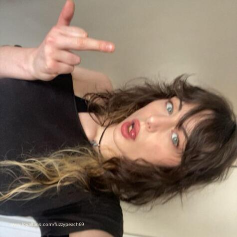 princess peachyyy avatar