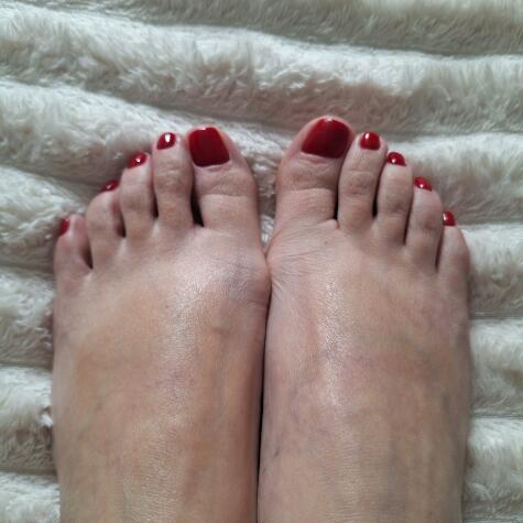 ElegantFeetLady avatar