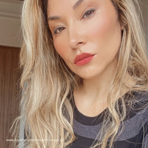 Mistress Roxy Jezel avatar