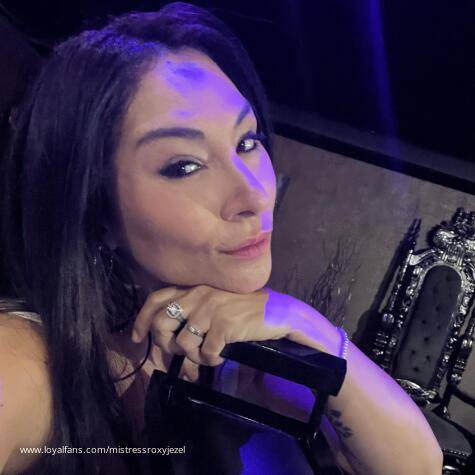 Mistress Roxy Jezel avatar