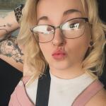 Henny94 avatar