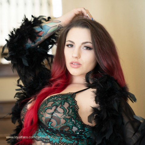 Tianna Star’s Official Social Fan Page | LoyalFans