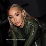 LATEX TEMPTRESS FETISH GODDESS avatar