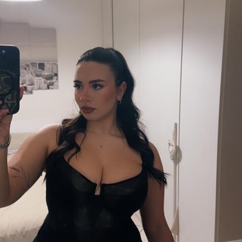sexyitalian_lola avatar