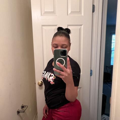 Prettyfeet85 avatar