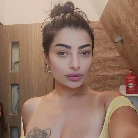 LarisaAlex avatar