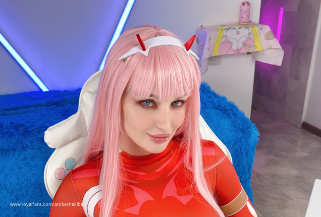 let-s-watch-anime-together-amber-hallibell-official-photos-loyalfans