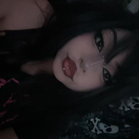 YourCyberGirl avatar