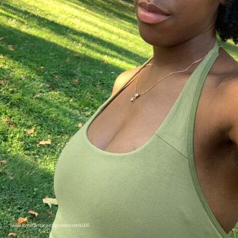Goddesstink000 avatar