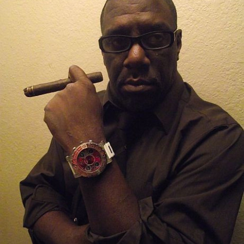 STO The Premium Smoke Room avatar