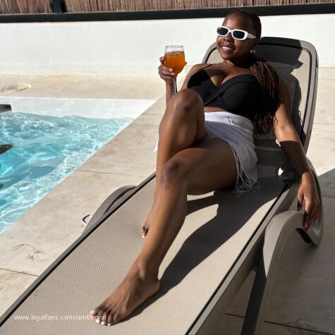 Amberval avatar