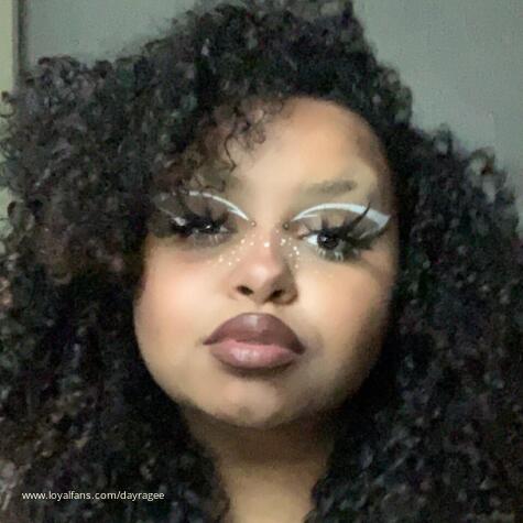 MommyDayragee avatar