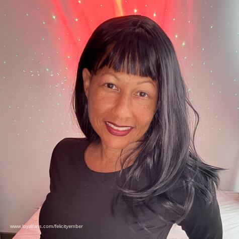 Felicity Ember avatar
