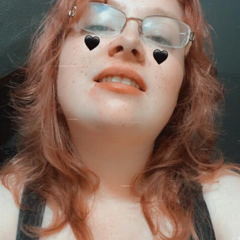Qu33n B33 avatar