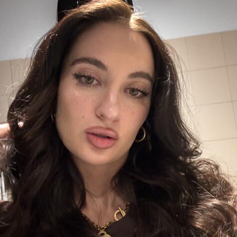 Missuniversla97 avatar