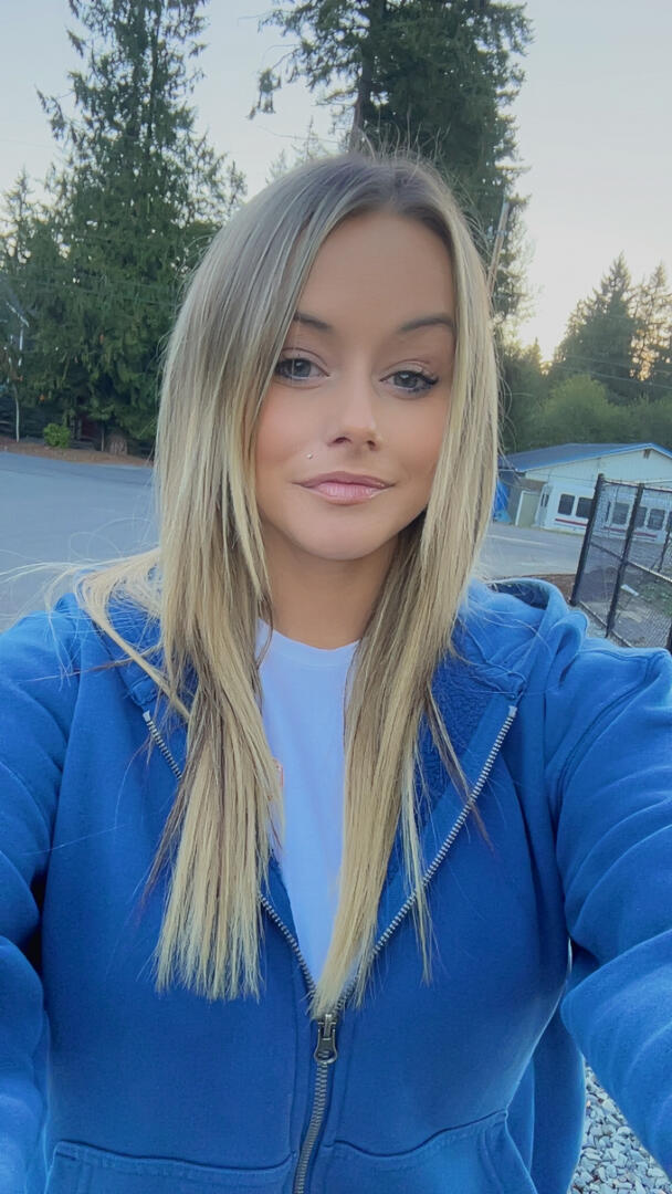 Nicole Rullet Nicolerulesu69's Official Social Fan Page | LoyalFans