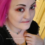 ReinaFoxxx avatar