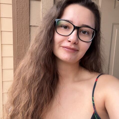mnicole avatar