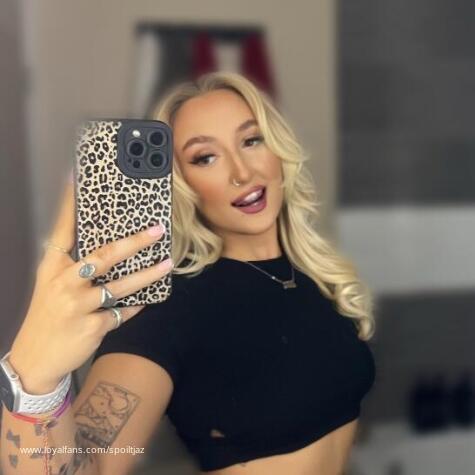 Queen Jazzz avatar