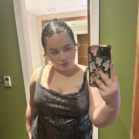 Tinygoddes74 avatar