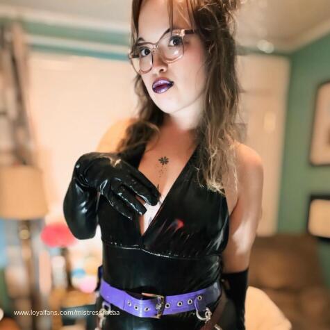 MistressRheaa avatar