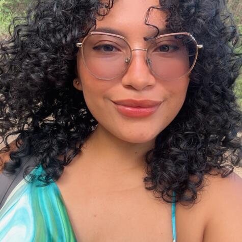 Mariana18 avatar
