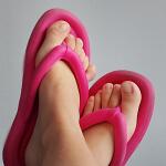 OneGirlSixToes avatar