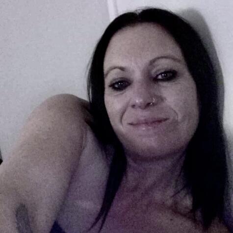 Queenbee84 avatar