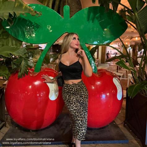 Dominatrix Lana avatar