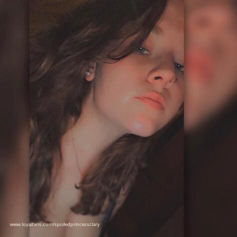 SpoiledPrincessClary avatar