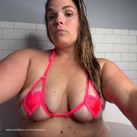 May Goddess MILF  avatar