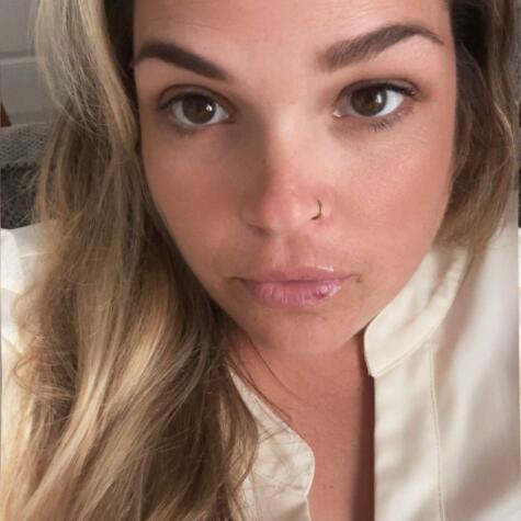 Spoiled goddess MILF avatar