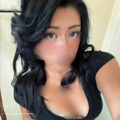 mistress Veee avatar