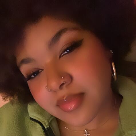 yourqueenorora avatar