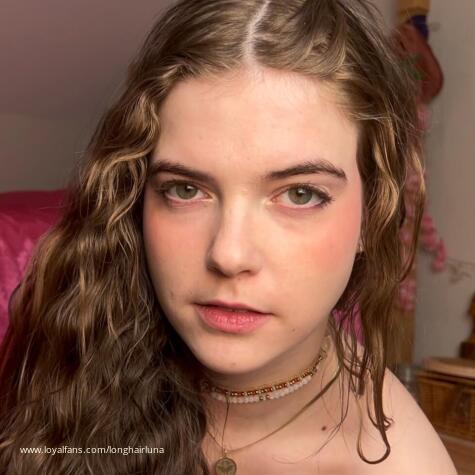 Longhairluna avatar