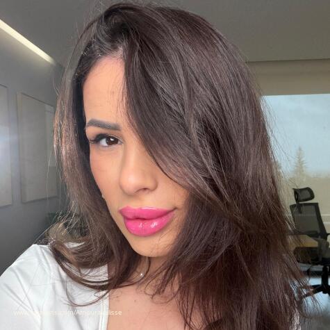 AmouraVelisse avatar