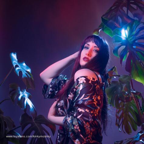 Ms Ava Molinky avatar