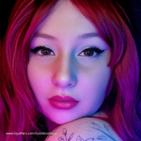 🦇 - Beautiful mommy Official Photos | www.Loyalfans.com