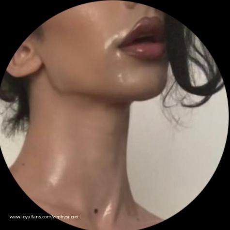 Femboy Zephy  avatar