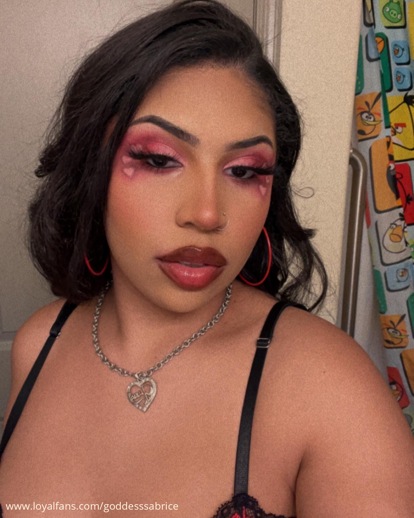 Mackenzie Jones Onlyfans: 5 Reasons To Subscribe (And 5 To Skip) - 4bshngr