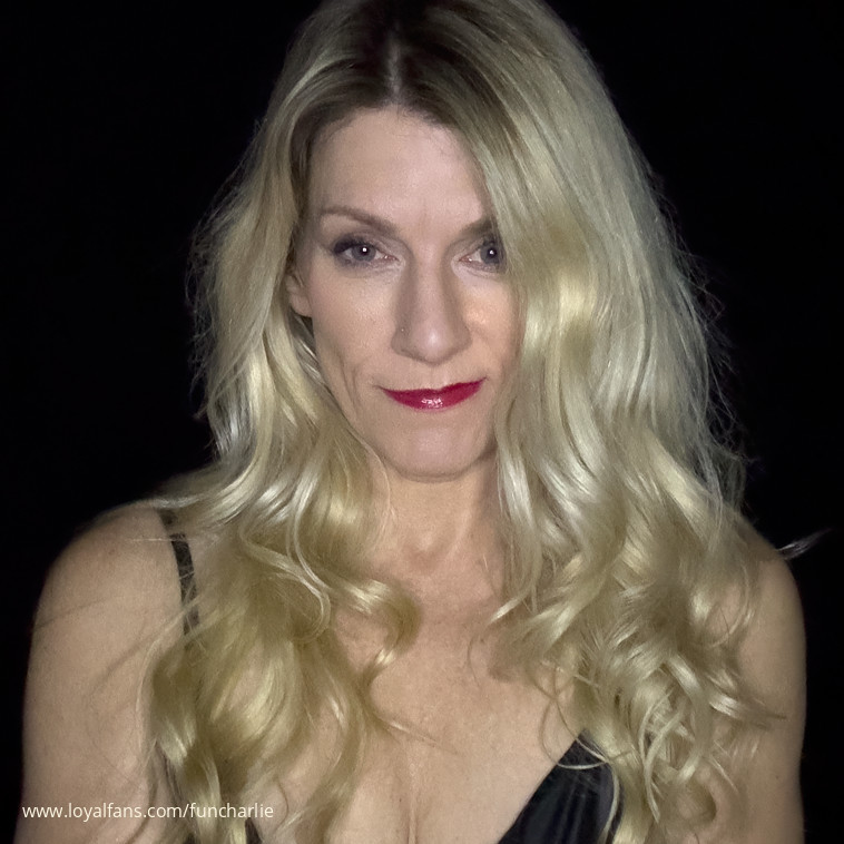 FunCharlie's videos and clips Official account LoyalFans