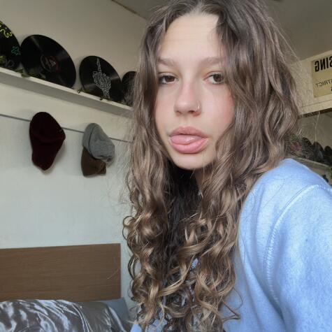 QueenKikiduh avatar