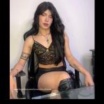 Miss Veronika Bloom avatar
