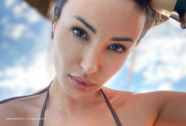 alyssia-kent-live-stream-watch-alyssia-kent-live-only-at-loyalfans