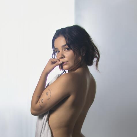 AdelleCollins18 avatar